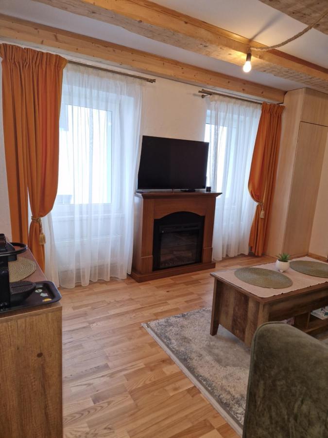Evelyn'S Place Apartment Brasov Exterior photo