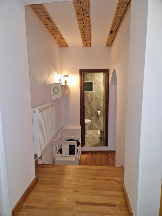 Evelyn'S Place Apartment Brasov Exterior photo